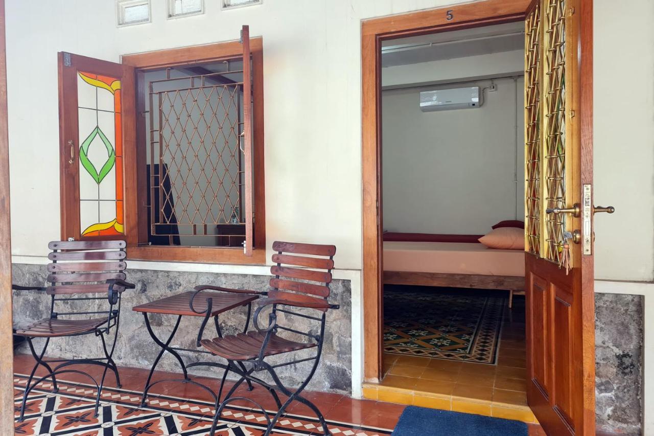 Omah Pitoe Yogya Homestay Yogyakarta Exterior foto