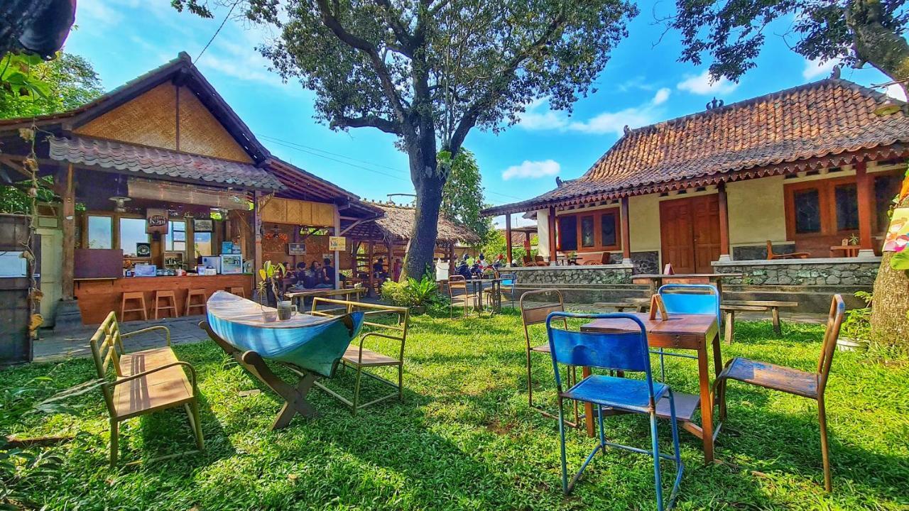 Omah Pitoe Yogya Homestay Yogyakarta Exterior foto