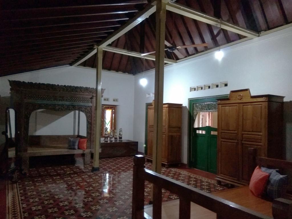 Omah Pitoe Yogya Homestay Yogyakarta Exterior foto