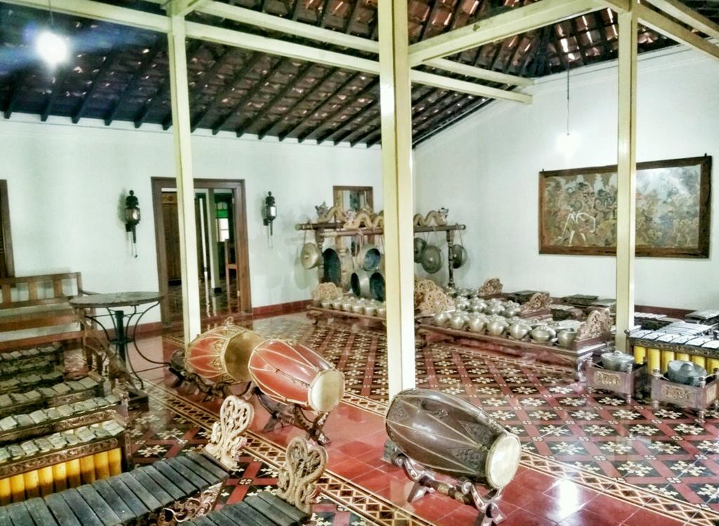 Omah Pitoe Yogya Homestay Yogyakarta Exterior foto